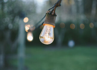 Czym różnią się od siebie oferty towarzystw ubezpieczeniowych? Przegląd ofert