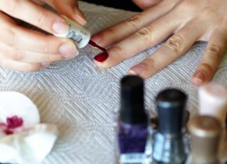 Jak używać zmywacza do hamulców?