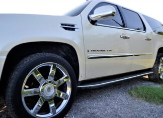 Czy sworzeń skrzypi?