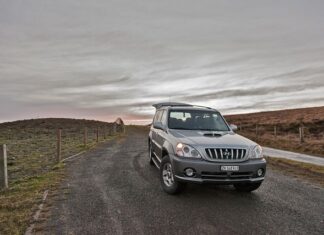 Ile pali Hyundai i30 1.6 benzyna?