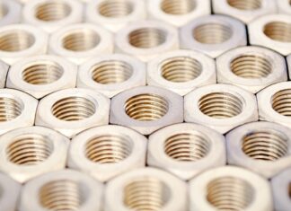 Jak sprawdzić łącznik stabilizatora?