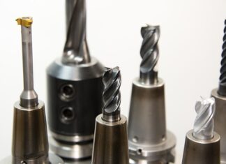 Jakie wiertło do kółka 8?