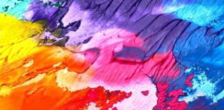 Jak wieszać obrazy obok siebie?