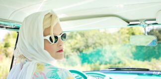 Jak zrobić pojazd kosmiczny z kartonu?