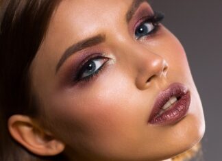 Jak wyszyć usta lalce?