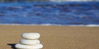 Co daje dziecku układanie puzzli?